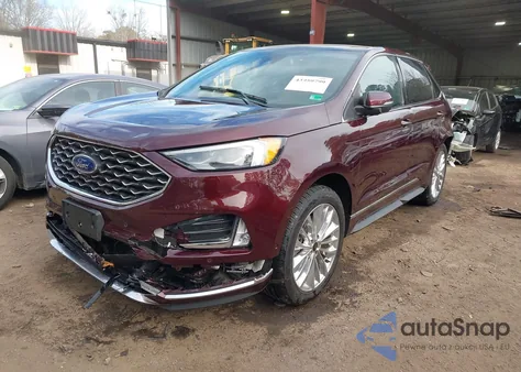 2024 Ford Edge Titanium z USA, uszkodzony, nr VIN 2FMPK4K97RBA16599